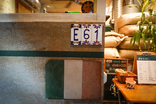 ▲▼新北永和咖啡名店「E61壹陸壹咖啡場所」!超濃郁黑糖拿鐵、自家烘焙咖啡。(圖/部落客水晶提供)