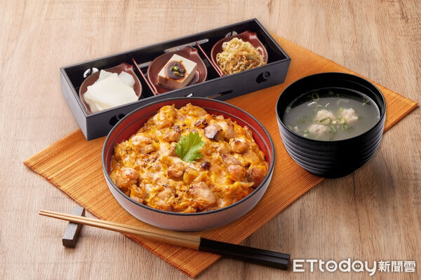 ▲親子丼「雞三和」進駐SOGO復興館。(圖/王座餐飲提供)