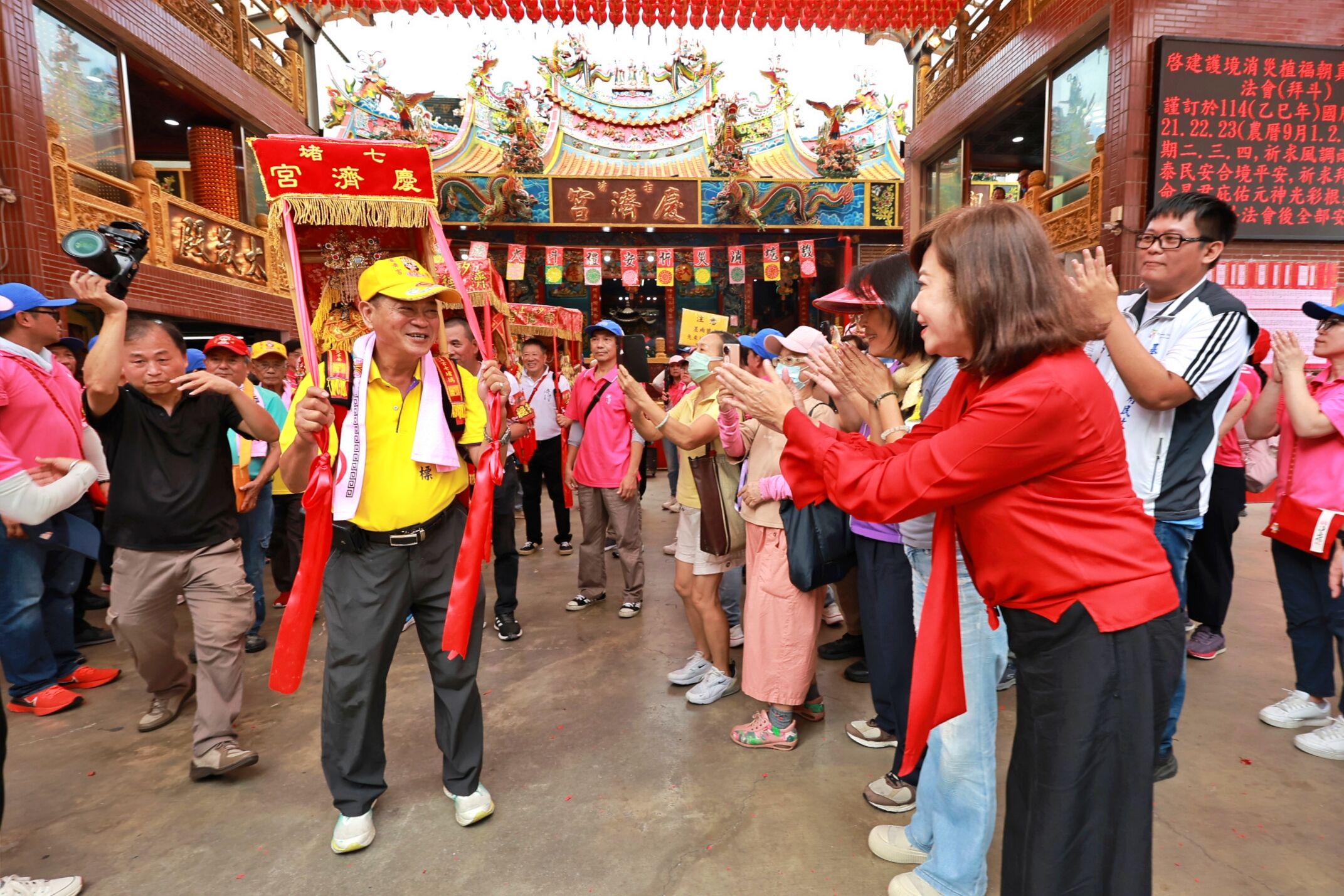 ▲三媽會香行腳駐駕七堵慶濟宮。(圖/記者郭世賢翻攝)