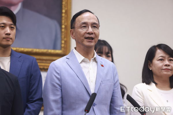 ▲▼國民黨主席選舉 朱立倫主席談話。(圖/記者呂佳賢攝)