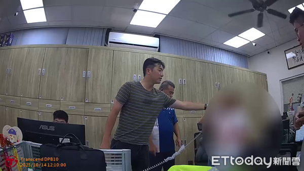 ▲大馬籍男子入境4天即淪面交車手,遭南投警方人贓俱獲逮。(圖/記者高堂堯翻攝)