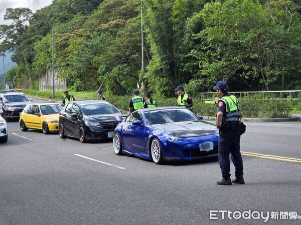 ▲▼車友自發舉辦的「CAR SHOT TODAY 車輛拍攝聚會」活動圓滿落幕。(圖/記者郭世賢翻攝)