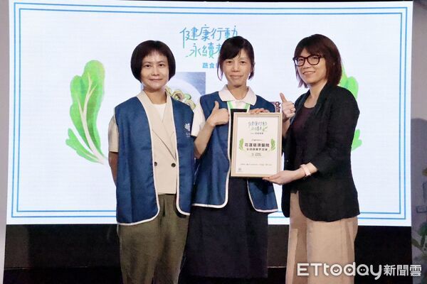 ▲▼心臟內科專家張懷仁醫師專題分享「藥食同源:全植物飲食,健康永續的最佳處方」。(圖/慈濟醫學中心提供,下同)