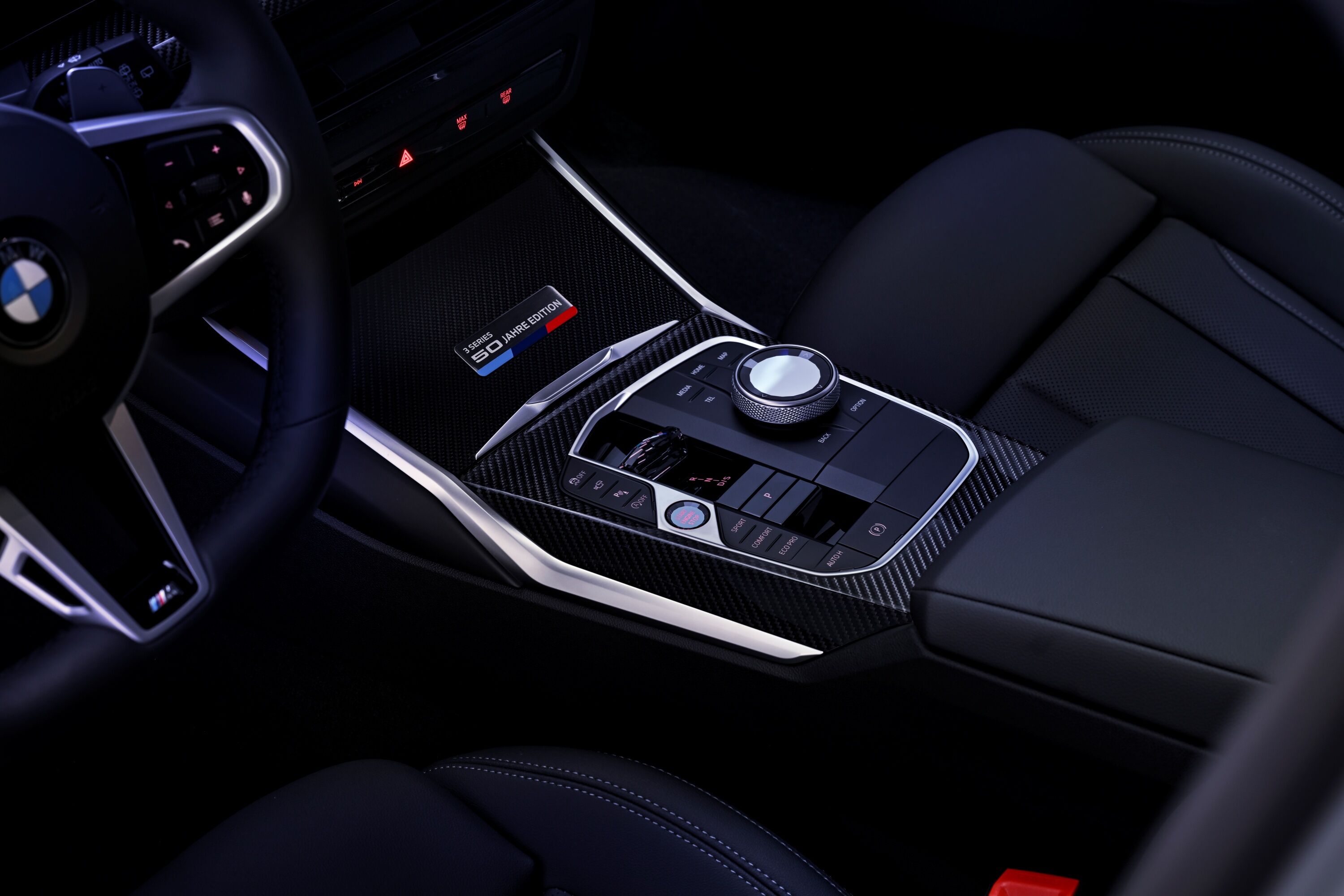 ▲262萬!BMW「3系列50周年版」旅行車開賣 內外升級全台限量100輛。(圖/翻攝自BMW)