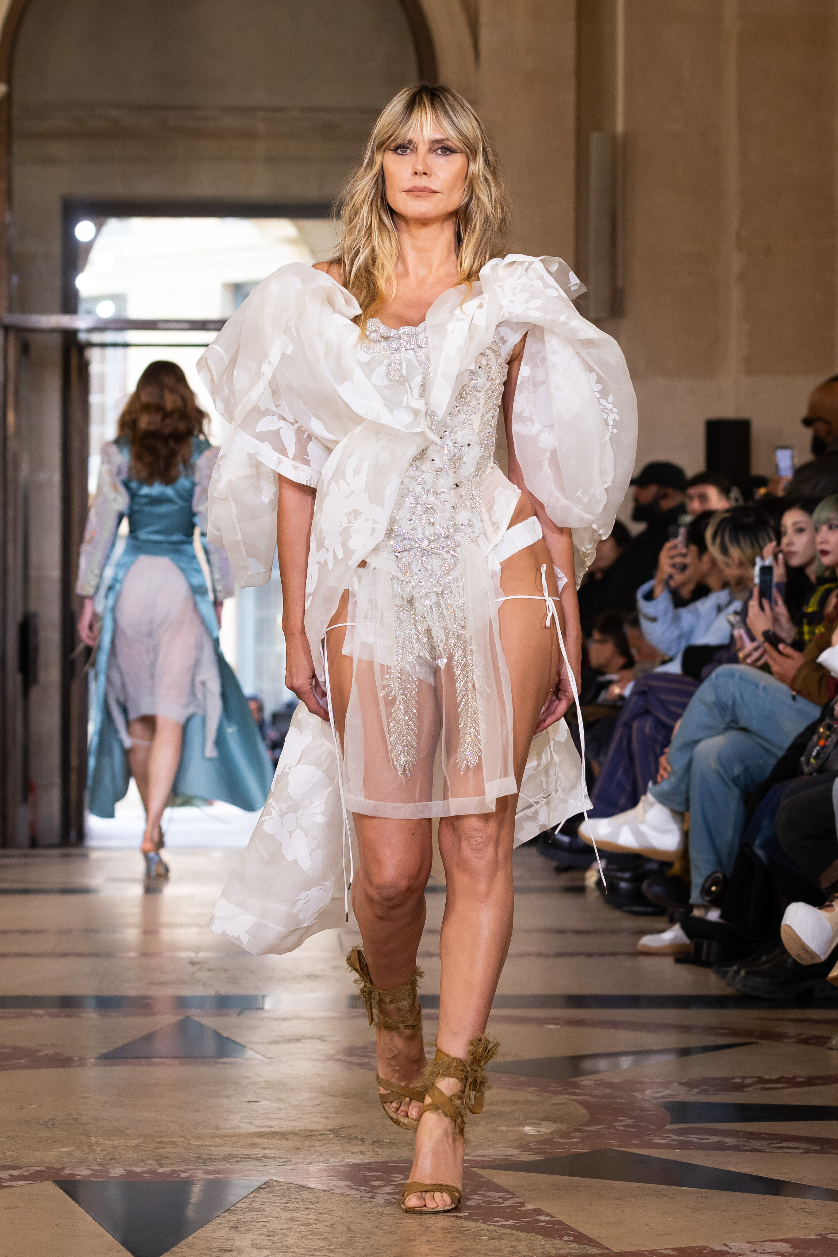 ▲▼ 巴黎時裝周 。(圖/品牌提供)