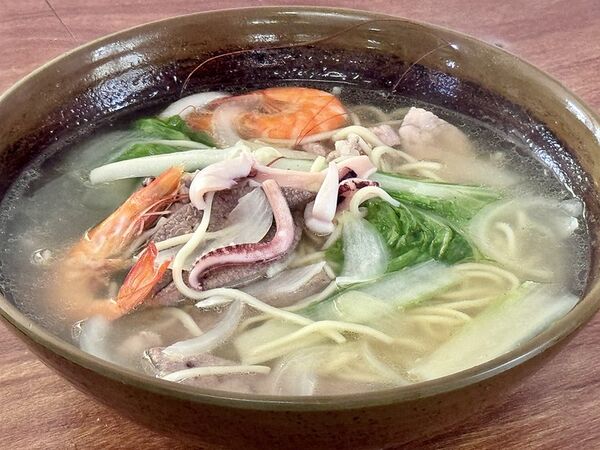 ▲▼新北瑞芳美食「秀蓮什錦麵」!老礦坑人的滋味,北濱公路孤獨飄香40餘年。(圖/部落客小虎提供)