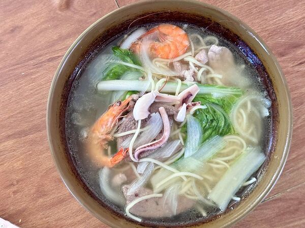 ▲▼新北瑞芳美食「秀蓮什錦麵」!老礦坑人的滋味,北濱公路孤獨飄香40餘年。(圖/部落客小虎提供)