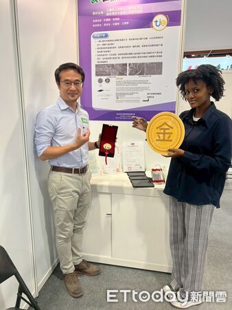 ▲崑山科大在2025台灣創新技術博覽會勇奪6金2銀6銅,榮登全國大專院校金牌與總獎牌雙冠王。(記者林東良翻攝,下同)