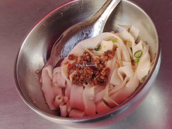 ▲▼客家風味黑白切麵攤。(圖/部落客wisely提供)