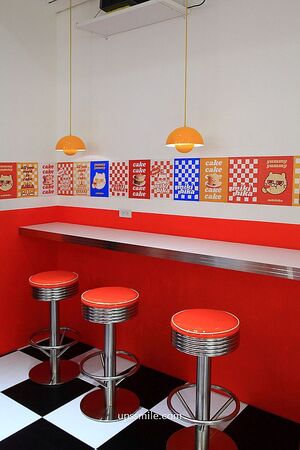 ▲▼美式復古風網美咖啡廳「mikibika甜點屋」!台北甜點推薦,中山站神等級好吃戚風蛋糕。(圖/部落客萍子提供)