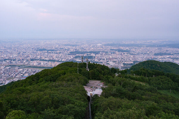 ▲▼藻岩山展望台。(圖/部落客飛天璇的口袋授權提供)