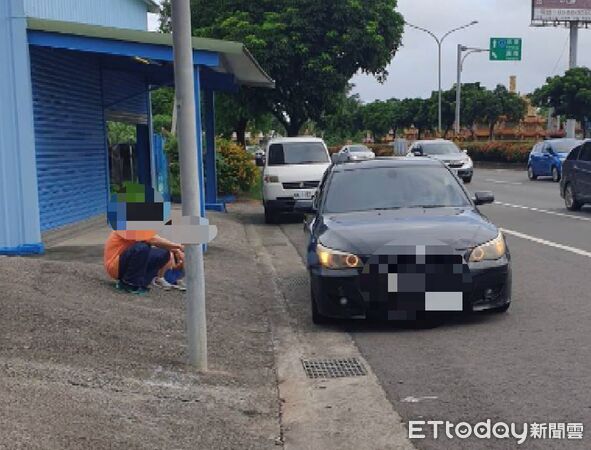 ▲蔡男駕駛BMW自小客車故障,枋寮警方即時協助(圖/記者陳崑福翻攝)