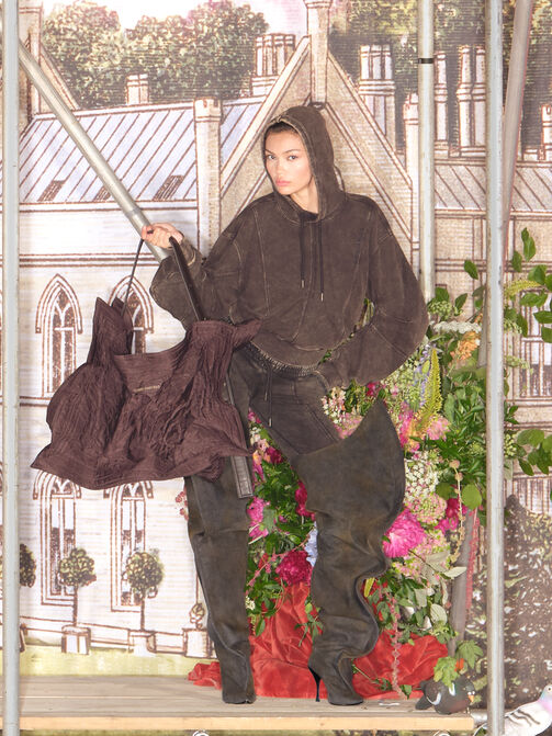 ▲▼ Glenn Martens 。(圖/品牌提供)