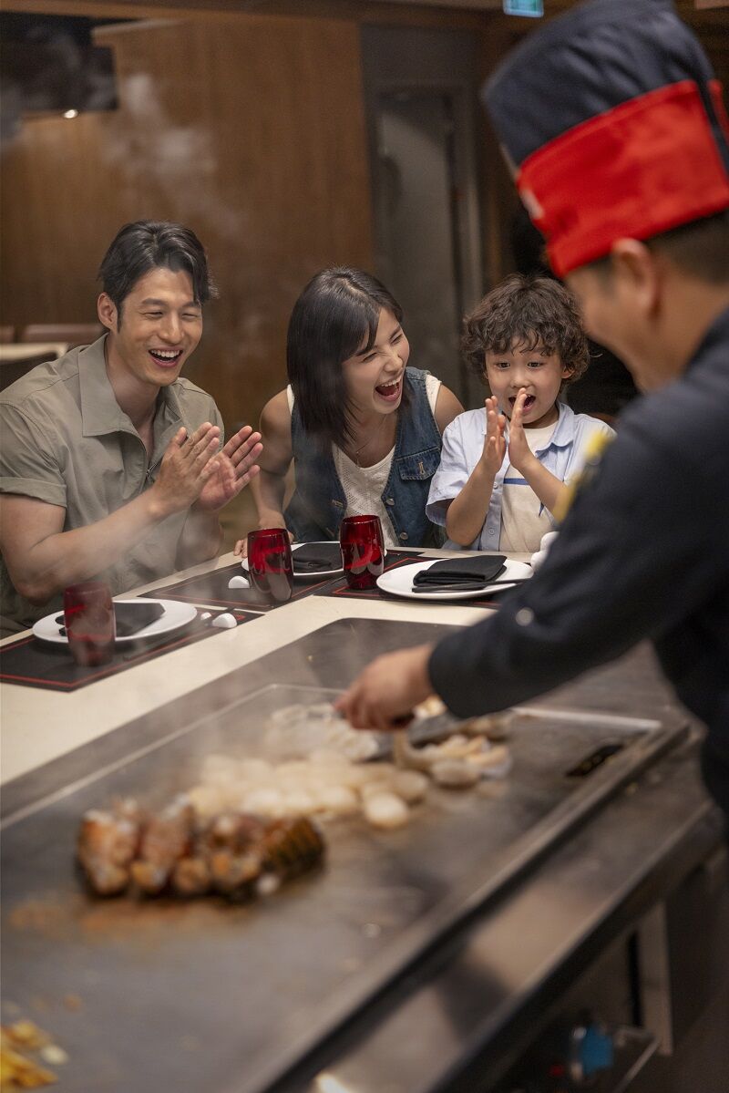 升級你的海上假期!在海洋光譜號品味美食、體驗頂奢享受(圖/皇家加勒比國際遊輪、shutterstock)