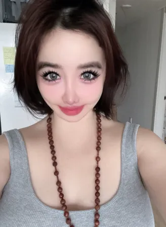 外送稿用 ▲▼朴春。(圖/翻攝自Instagram/newharoobompark)