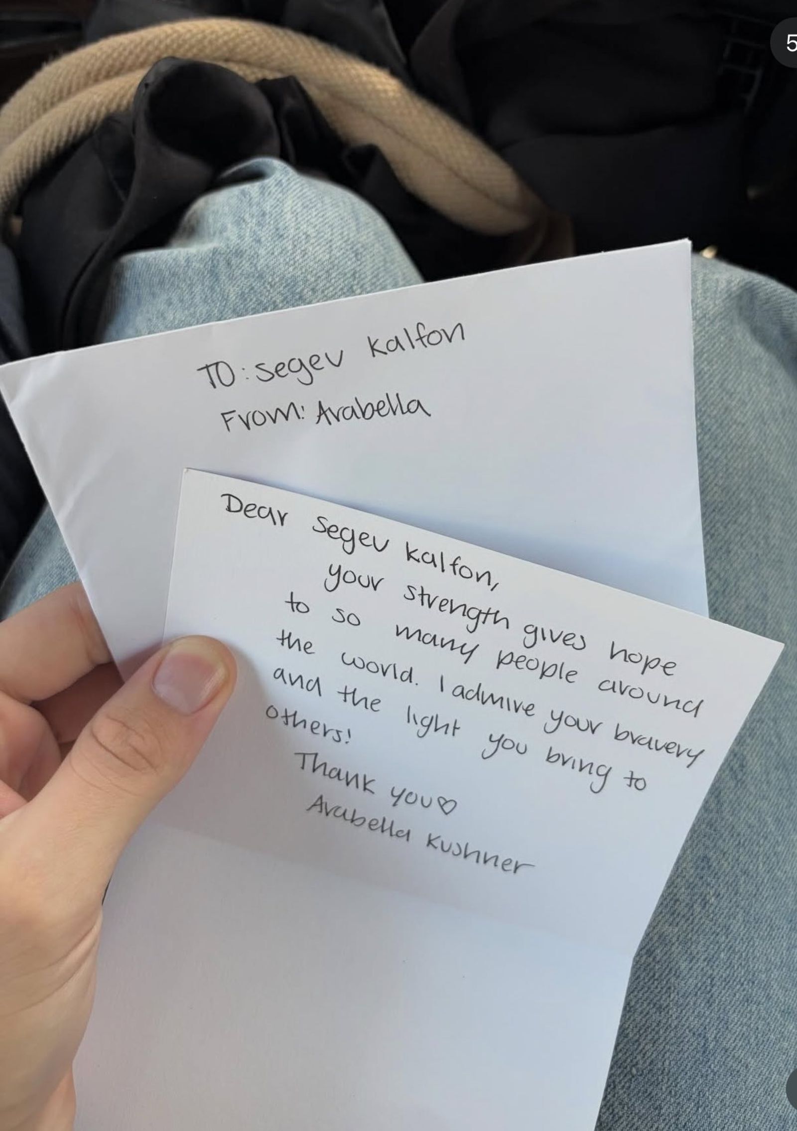 川普14歲孫女出手了!親筆信慰問獲釋人質 「孫女外交」再現、曾收服習近平