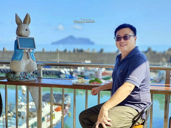 ▲▼一眼眺望太平洋龜山島美景,梗枋漁鐵驛站 漁村廚房。(圖/部落客wisely提供)