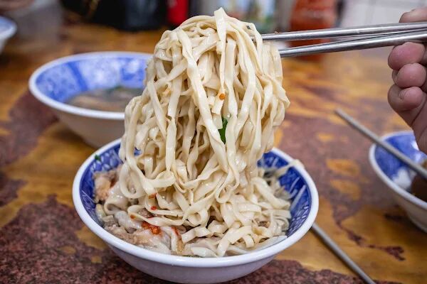 ▲▼阿有麵店。(圖/部落客美熊很愛吃授權提供)