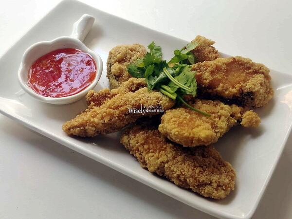 ▲▼一眼眺望太平洋龜山島美景,梗枋漁鐵驛站 漁村廚房。(圖/部落客wisely提供)