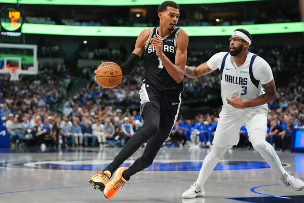 ▲▼馬刺溫班亞瑪、獨行俠弗拉格。(圖/達志影像/美聯社)