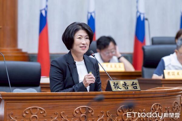 ▲新版財劃法上路,穩健用財守護民生。(圖/記者楊晨東翻攝)