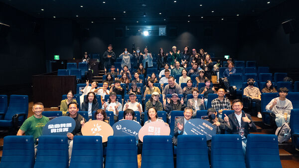 ▲▼葉穎、柯泯薰、春艷、SOWUT、呂士軒及李思嘉參與《金曲共創實境秀》。(圖/北流提供)