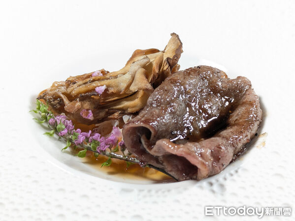 ▲八和燒肉台中店。(圖/記者黃士原攝)