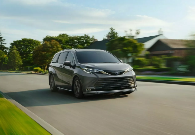 ▲新年式北美Sienna開賣!售價小漲。(圖/翻攝自TOYOTA)