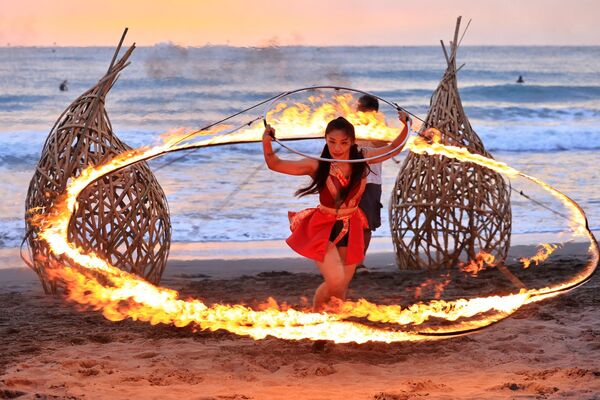 ▲▼2025國際火舞藝術節。(圖/台南旅遊臉書專頁授權提供,請勿翻攝)