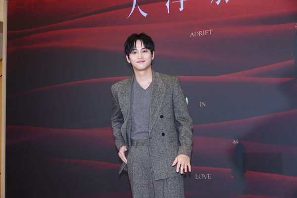 ▲邵雨薇、楊祐寧、簡嫚書、范少勳出席《人浮於愛》開播記者會。(圖/記者黃國霖攝)