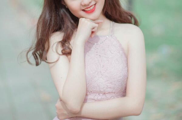 隱婚詐愛吸金百萬 知名女主持人辯:粉絲自願給錢