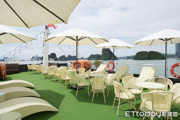 ▲北越拜子龍灣五星級遊船「水晶假日號」(Crystal Holiday),越南旅遊,遊船,遊艇,拜子龍灣。(圖/記者彭懷玉攝)