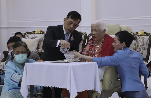 ▲▼泰國王太后詩麗吉(Queen Sirikit)病逝,享壽93歲。(圖/達志影像/美聯社)