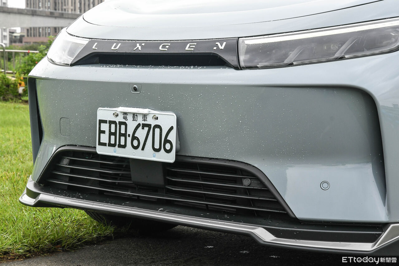 ▲納智捷新n7特仕車誠意滿滿,外觀、內裝配備升級!(圖/記者徐煜展攝)