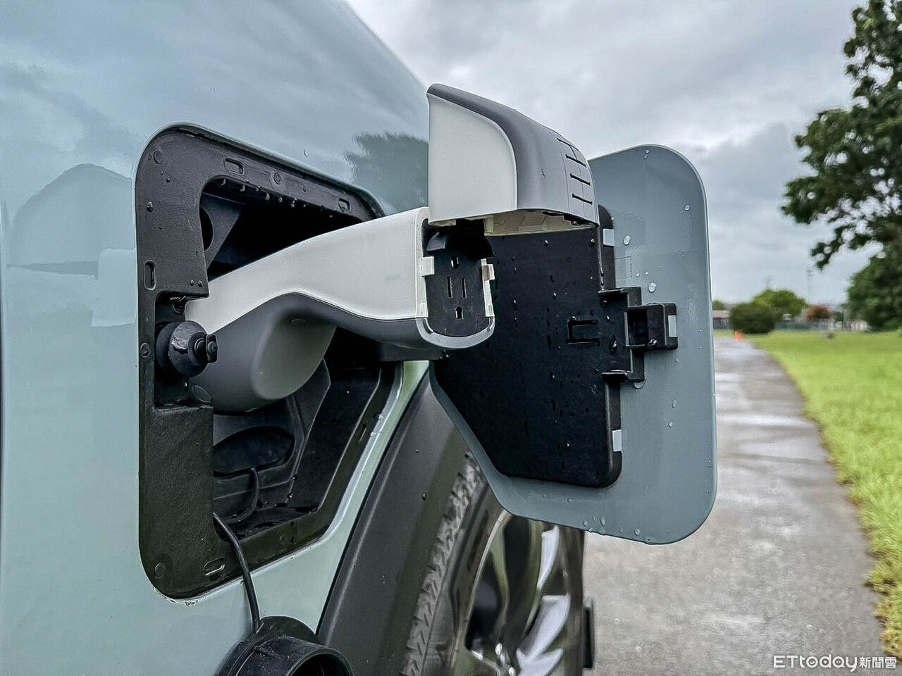 ▲納智捷新n7特仕車誠意滿滿,外觀、內裝配備升級!(圖/記者徐煜展攝)