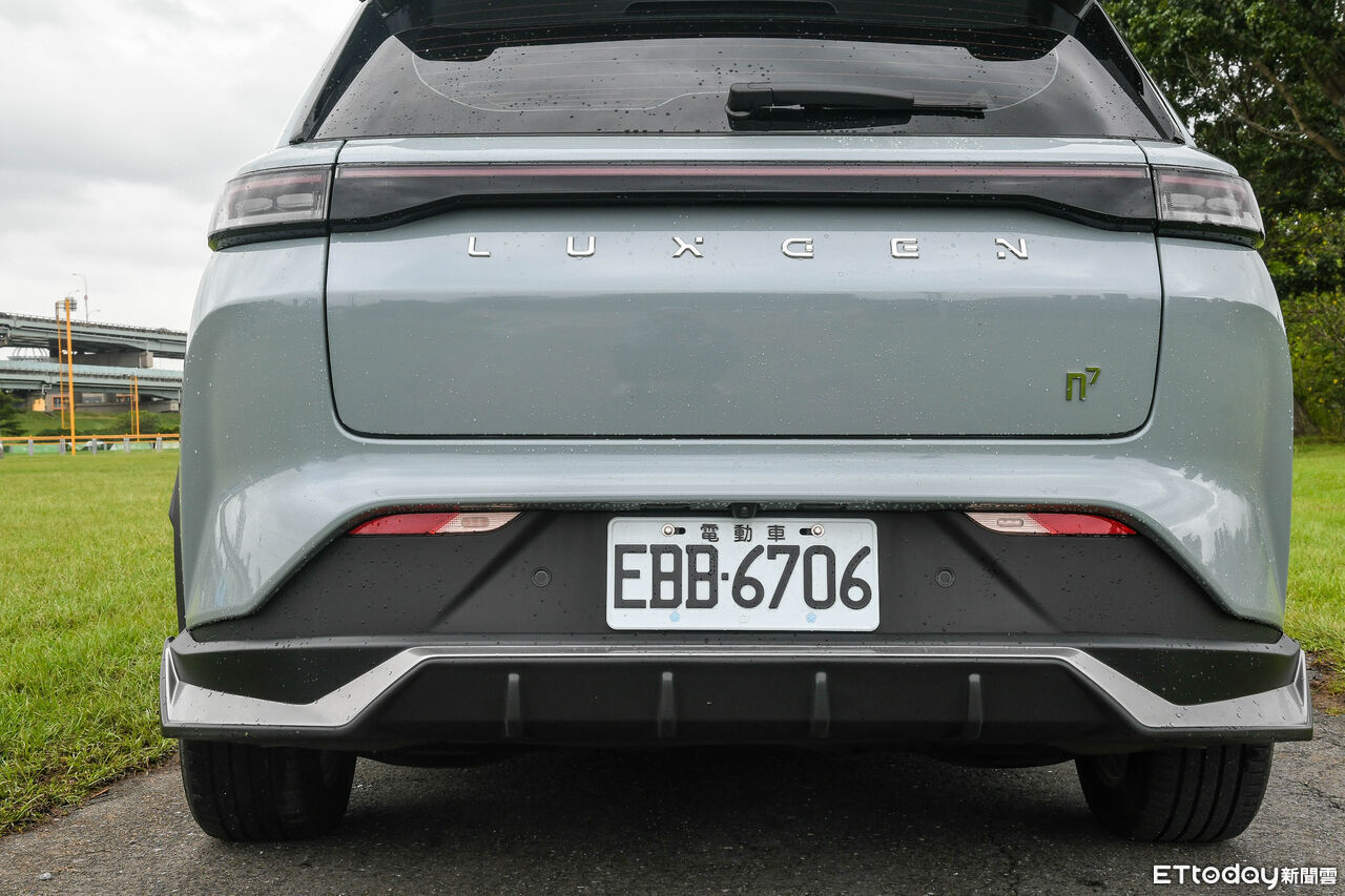 ▲納智捷新n7特仕車誠意滿滿,外觀、內裝配備升級!(圖/記者徐煜展攝)