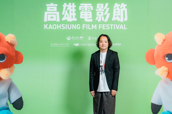 ▲《咒死你》夢多、范瑞君、邵奕玫、楊宇騰、導演宇賀那健一、海津雪乃、林思廷、製片鈴木祐介出席高雄電影節。(圖/高雄電影節提供)