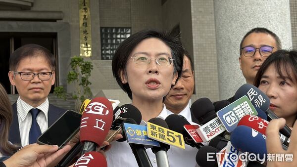 ▲▼快訊/詐領助理費首傳喚到庭 林岱樺:讓檢調暗黑角落曝光。(圖/記者陳宏瑞攝)