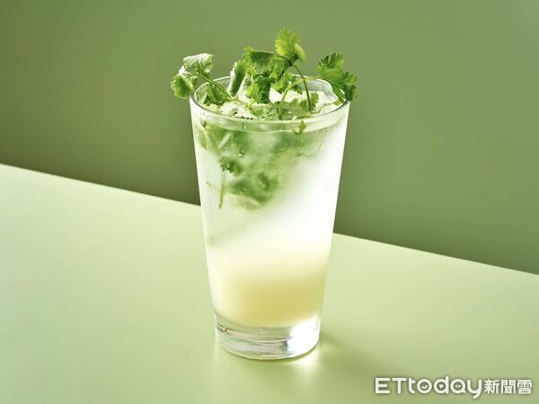 ▲▼「堤諾義大利比薩」推出最新「爆量香菜系列」。(圖/業者提供)