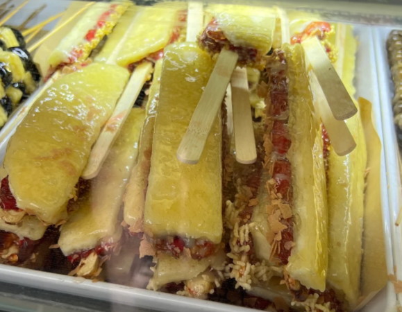 ▲▼奶皮糖葫蘆一夜爆紅。(圖/翻攝自小紅書)