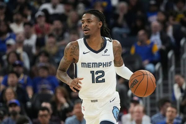 ▲勇士庫明加、灰熊莫蘭特。(圖/達志影像/美聯社)