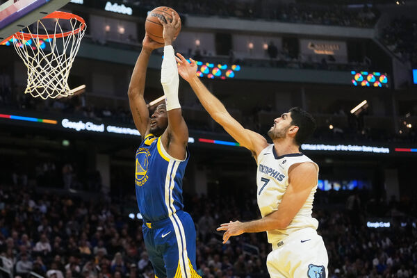 ▲勇士庫明加、灰熊莫蘭特。(圖/達志影像/美聯社)