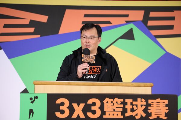 ▲「2025總統盃全民運動賽事3x3籃球賽」總決賽,將於11月在凱道舉辦、運動部鄭世忠政務次長出席「2025總統盃全民運動賽事3x3籃球賽」總決賽記者會。(圖/運動部提供)