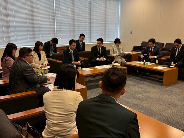 ▲▼民進黨青年局長、立委陳冠廷今(28日)率團拜會日本國民民主黨青年局。(圖/立委陳冠廷國會辦公室提供)