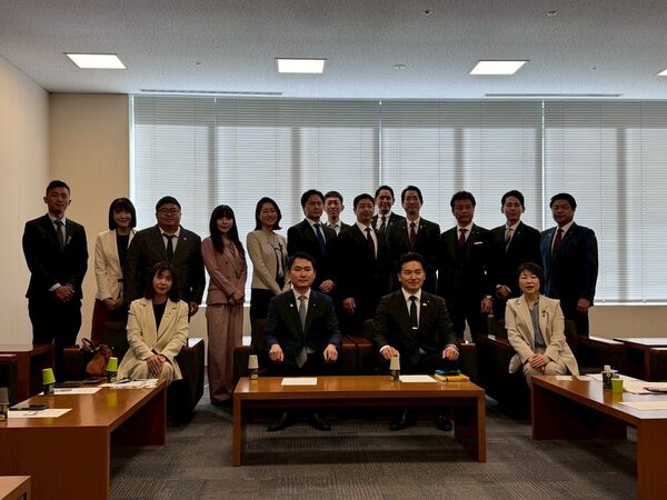 ▲▼民進黨青年局長、立委陳冠廷今(28日)率團拜會日本國民民主黨青年局。(圖/立委陳冠廷國會辦公室提供)