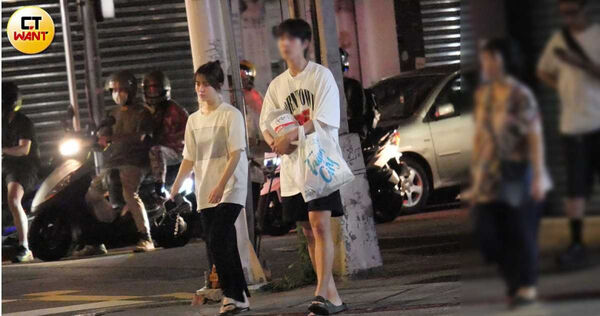 換換愛1/情斷大老之子郭方儒 邱偲琹搬家「熱戀韓國歐爸」