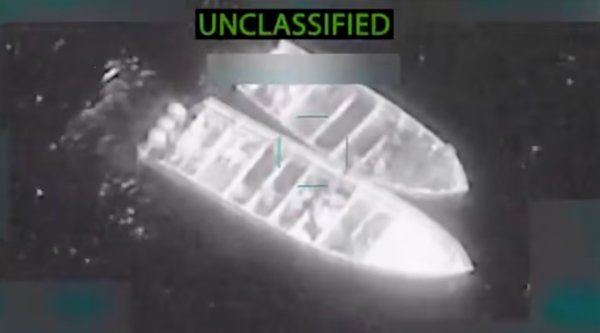 ▲▼美軍再擊沉4艘「運毒船」釀14死。(圖/翻攝自X/Pete Hegseth)