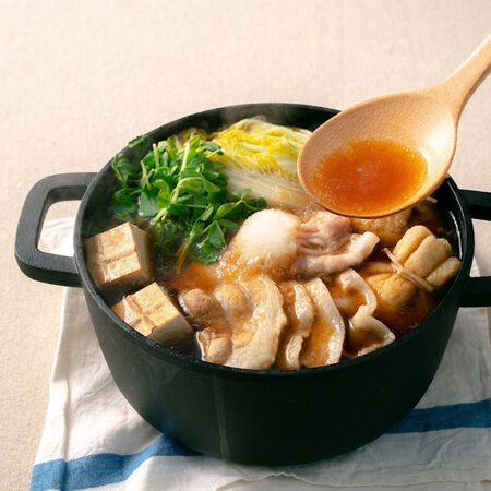 ▲包裝火鍋湯底。(圖/各業者提供)