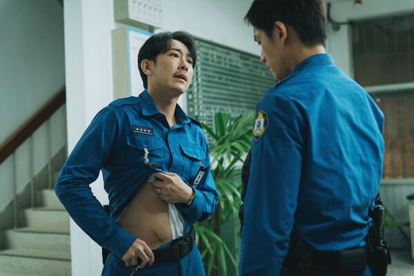 ▲《監所男子囚生記》發菜鳥三兄弟陳澤耀、張軒睿、邱以太遇慘遭震撼教育。(圖/愛奇藝國際版、壹壹影業提供)