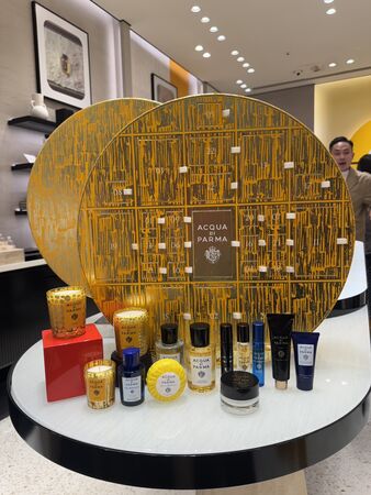 ▲▼聖誕倒數月曆。(圖/記者曾怡嘉攝)